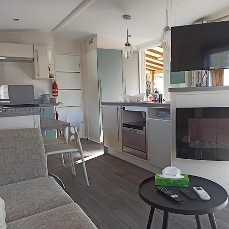 Mobile-home La Carabasse Fo88 مكان تخييم فيا